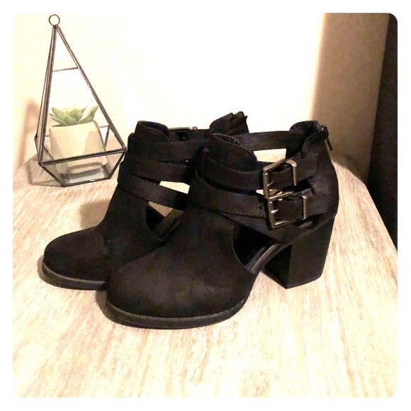 Black SODA booties - Picture 2 of 4